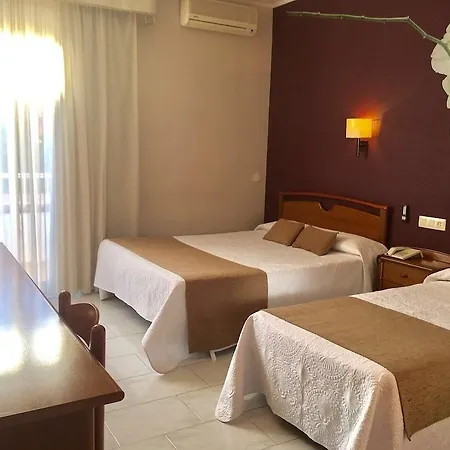 Hotel Restaurant Llansola
